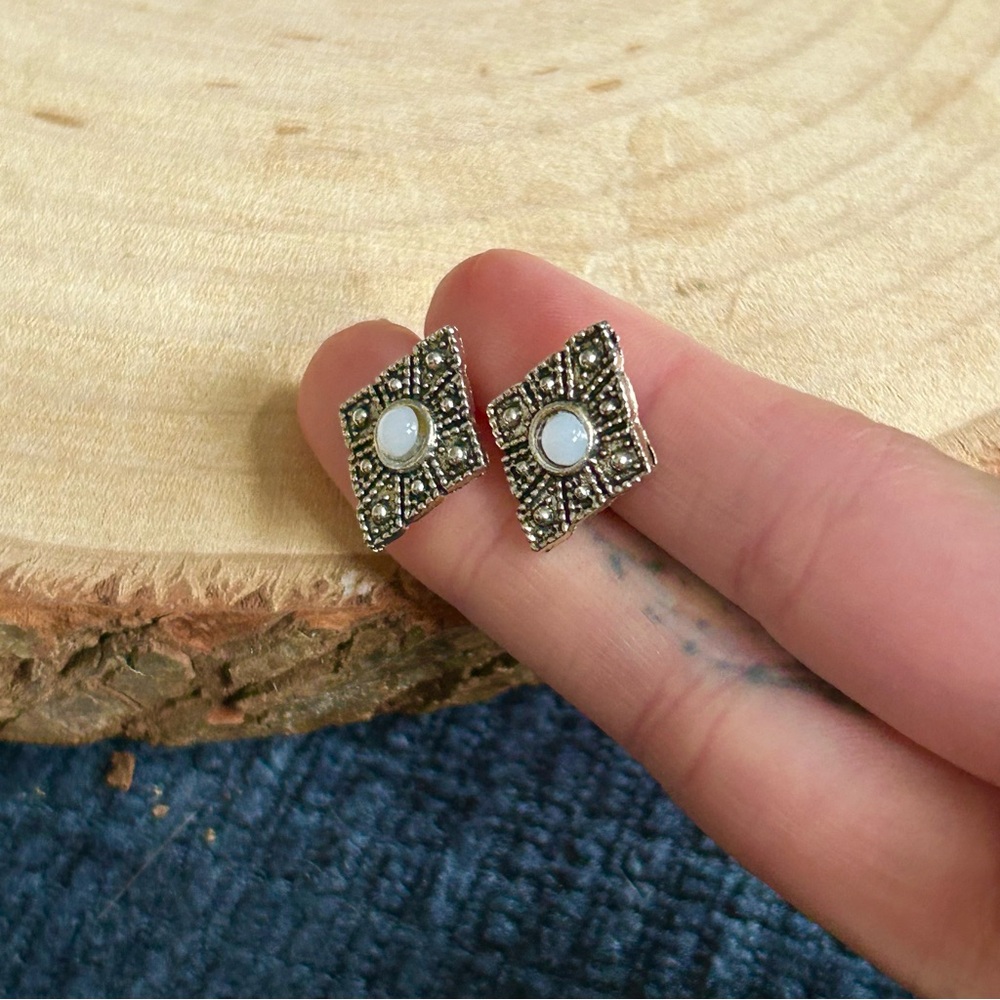 Diamond Shaped Unique Whimsigoth Rustic Stud Earrings CZ Faux Opal - Picture 3 of 4